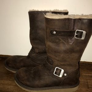 Kensington Toasted Brown Leather Uggs
